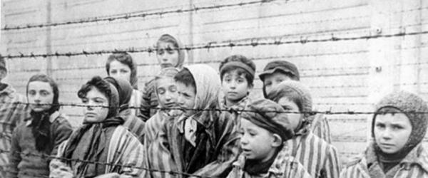 Фотодокументальна виставка з нагоди Міжнародного дня  визволення в’язнів фашистських концтаборів.